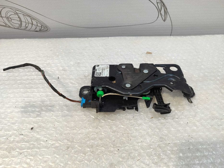 Încuietoare Haion Portbagaj Bmw 1 Series F40 2019–2023 / Cod Oem 51247383282 (5D2)