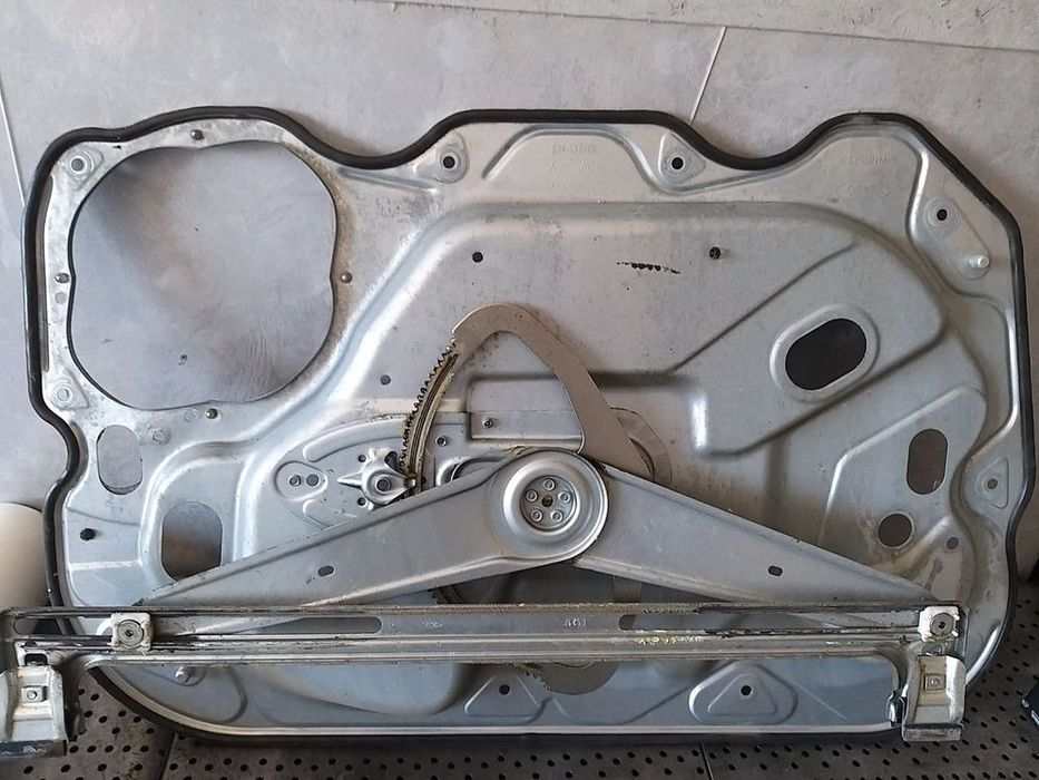 Macara geam electric dreapta fata ford c max 1 3m51r203a28mt 3m51r219a64es 3m5t14b533bi