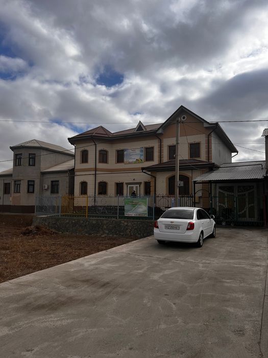 Имарат сатылады 210000 y.e келисемиз