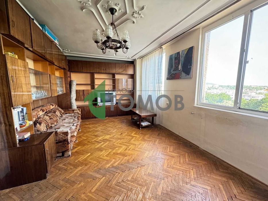 Продава се Тристаен апартамент в Шумен, Център - 90 кв.м за 1088 €/кв.м - Снимка #2