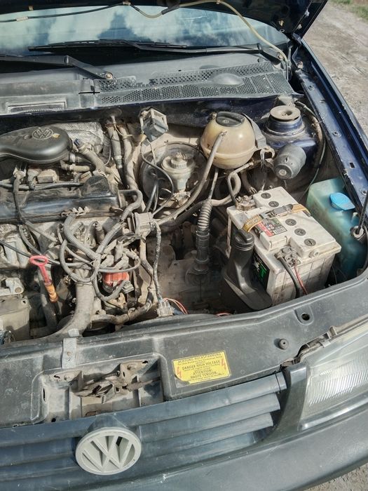 Продаю WV vento 1992г. 1.8 моно