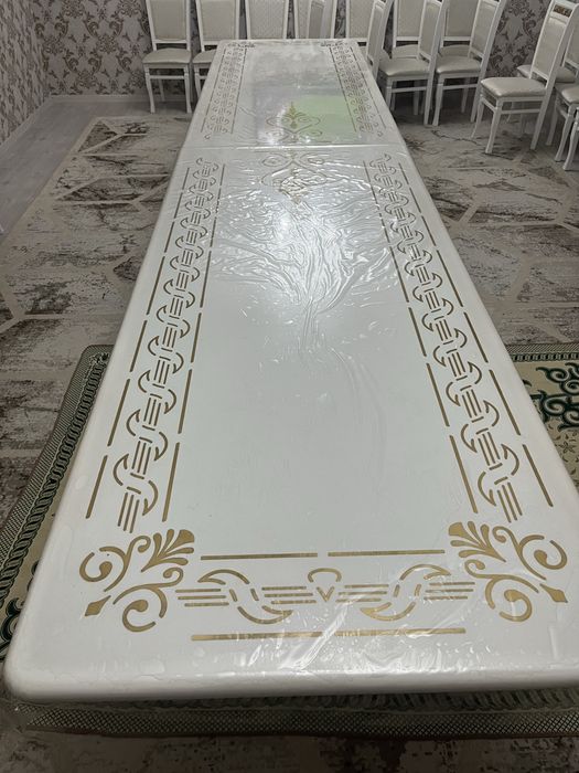 Ұзын стол сатылады