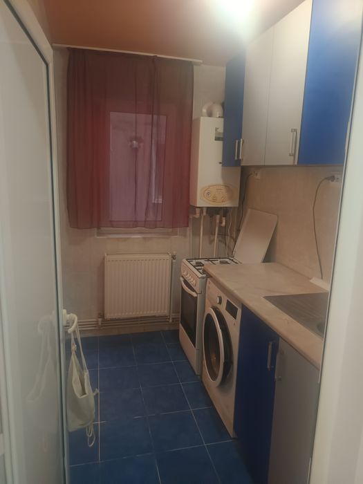 De închiriat apartament 2 camere