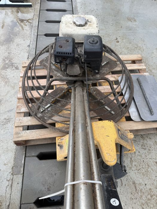 Elicopter finisat beton 900