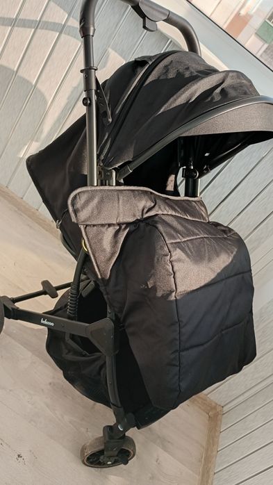 Коляска прогулочная