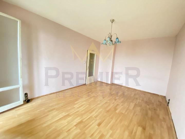 Продава се Двустаен апартамент в София, Люлин 5 - 50 кв.м за 1560 €/кв.м - Снимка #1