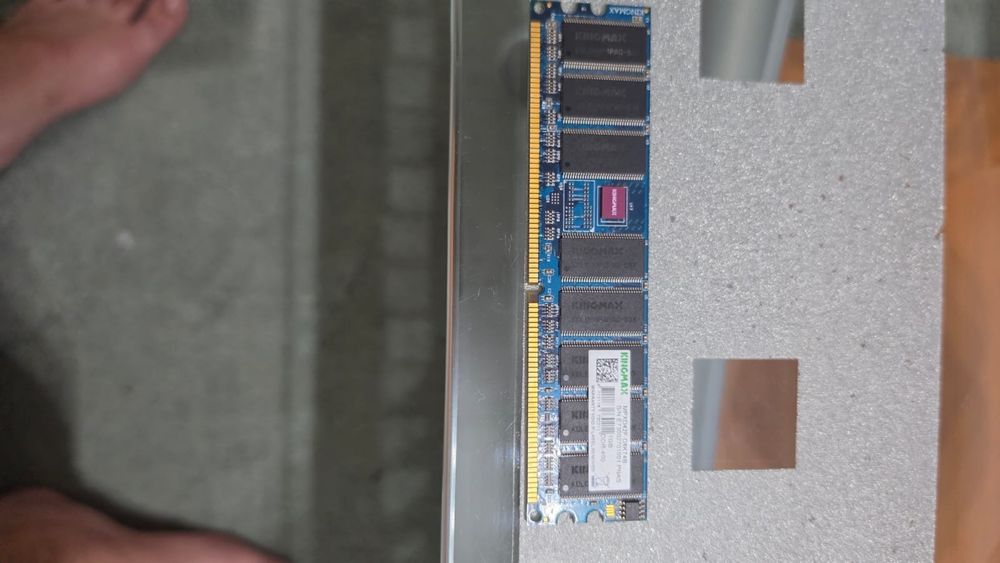 Lot componente PC vechi – sursă 350W, RAM, plăci PCI și placă video