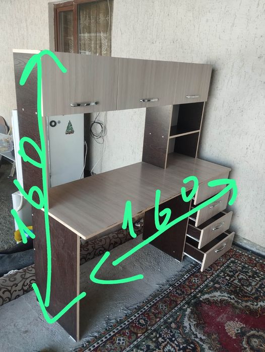 Продам письменный стол