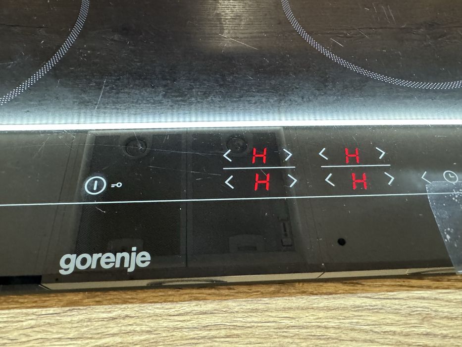 Керамичен плот Gorenje (пукнат)