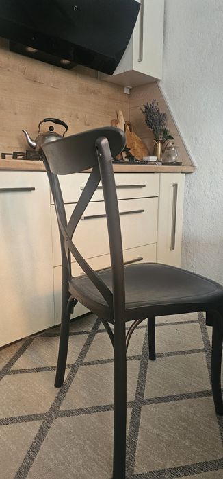 Продам стулья для дома