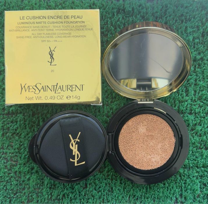 Ysl cushion къшан