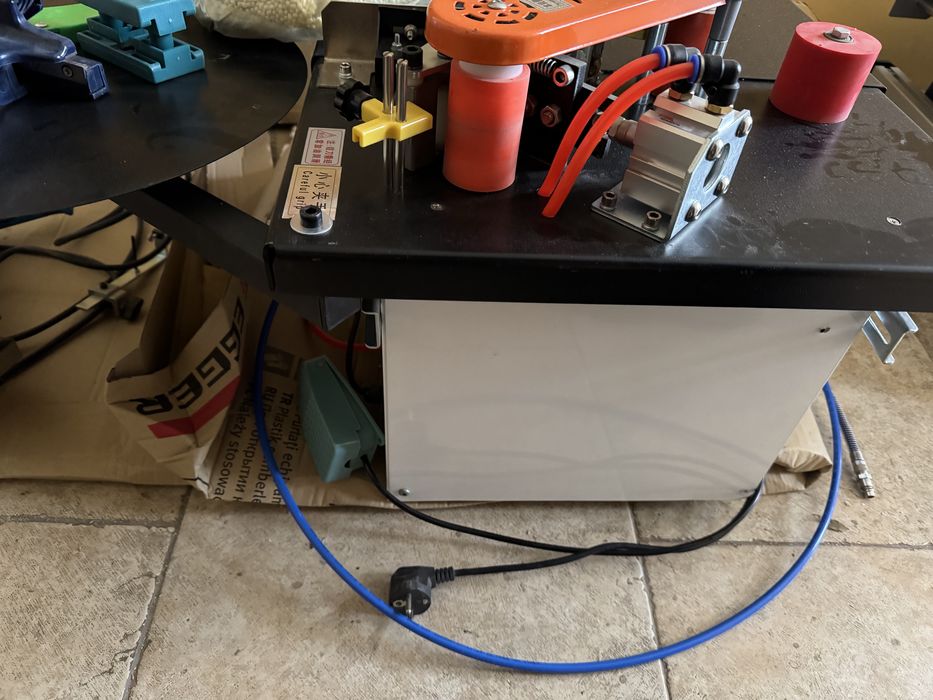 Машина за производство на мебели