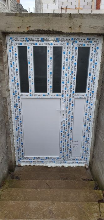 Termopane și Rulourii Exterioare