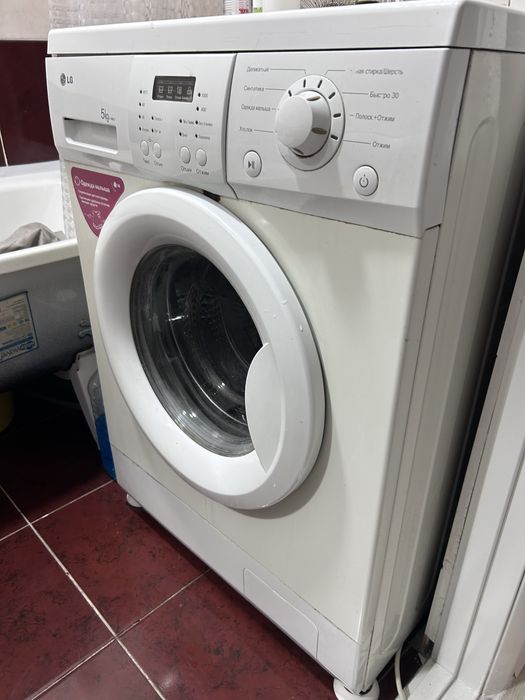 Продам стиральную машину