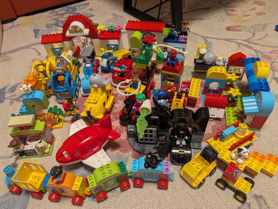 Pachet de 16 seturi LEGO duplo