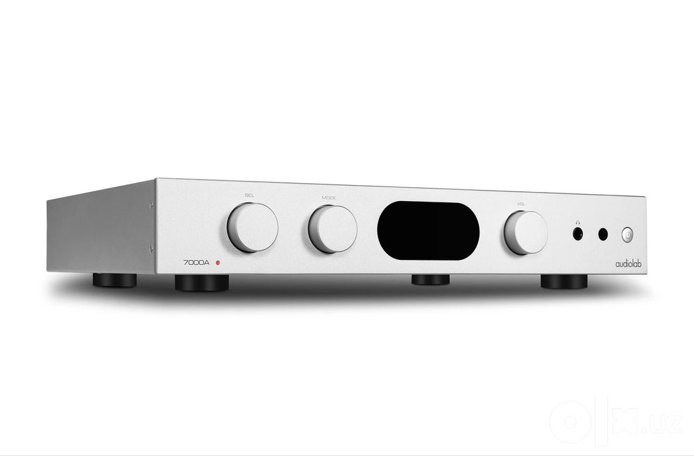 Интегрированный усилитель AudioLab 7000A