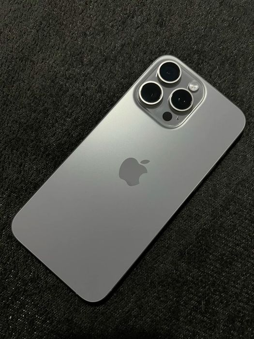 Iphone 15 pro max 256gb natural titanium
