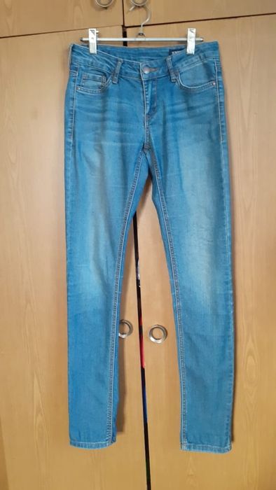 Джинсы на мальчика.