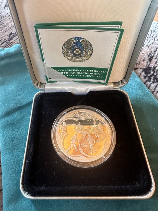 Монета из серебра 32 гр