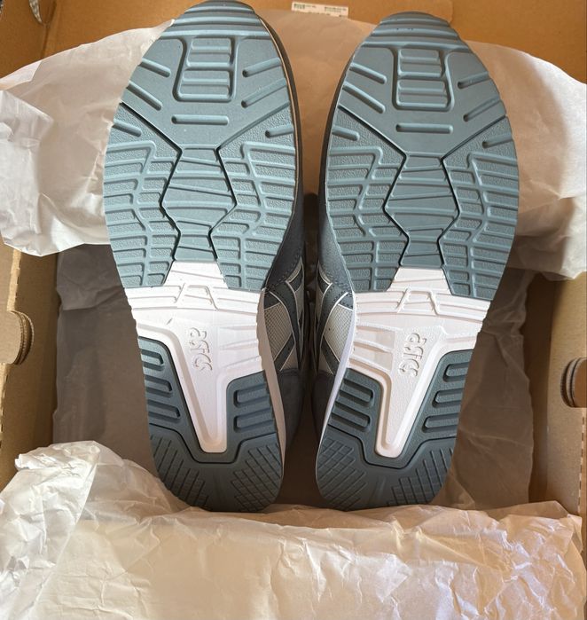 Asics LYTE CLASSIC ОТИГИНАЛНИ мъжки маратонки 42/26,5см