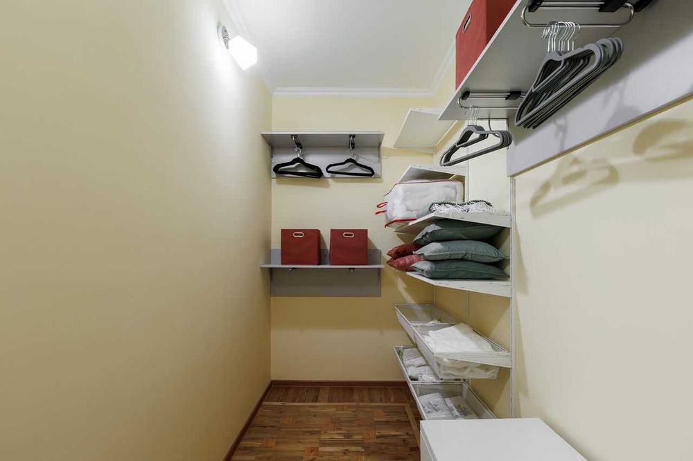 Дава се под наем Двустаен апартамент в София, Център - 89 кв.м за 450 € - Снимка #3