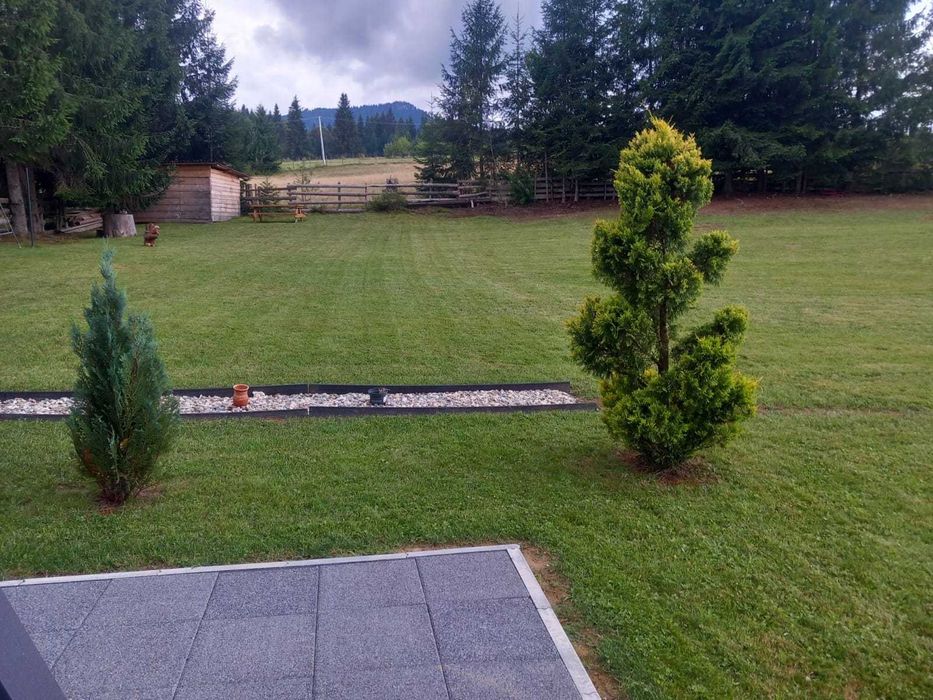 Cabană A-frame nouă 34,5 ari teren intravilan  în stațiunea Colibița