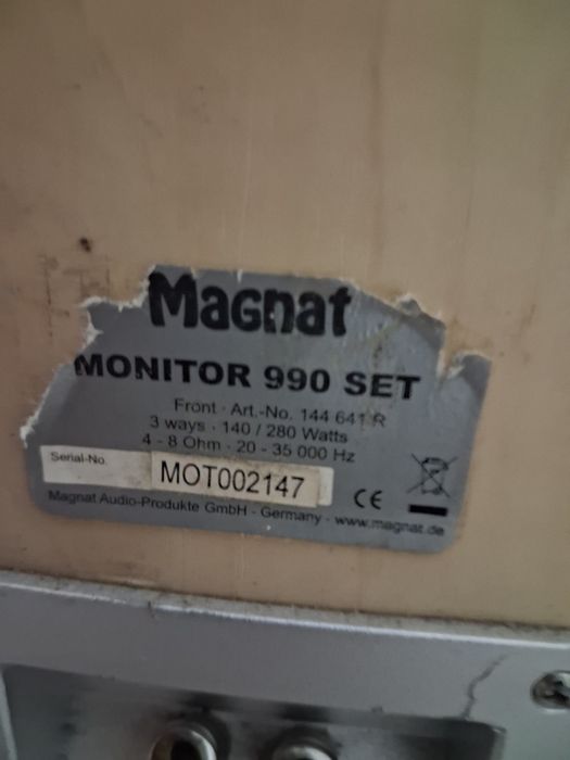 Boxe pasive Elac EL 80 II și Magnat monitor 990