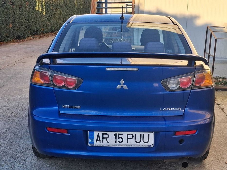 Mitsubishi Lancer