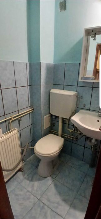 Vând apartament ușor negociabil