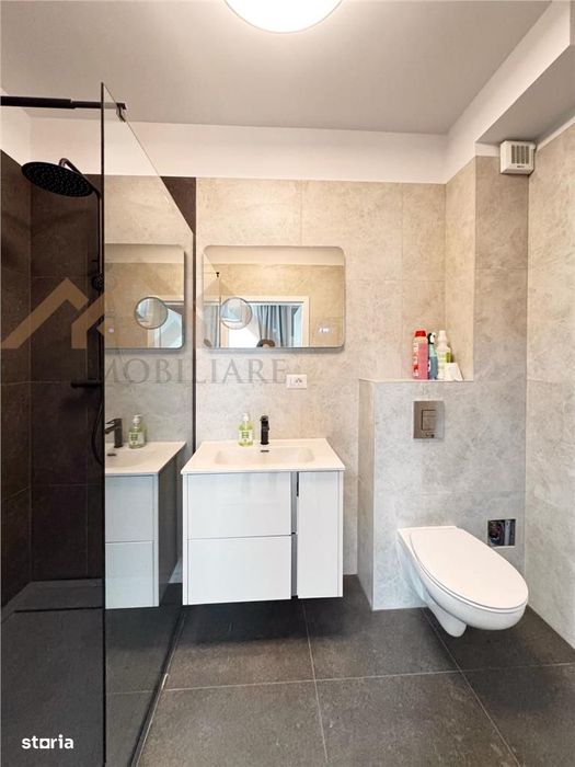 Garsoniera in bloc nou cu terasa mare, str. Anton Pann