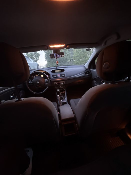 RENAULT Megane 2010 — imagine 4