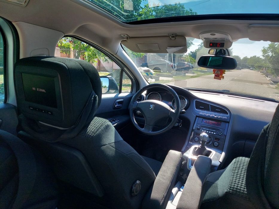 Peugeut 5008 / 1.6HDI / 2012 / 7 Locuri