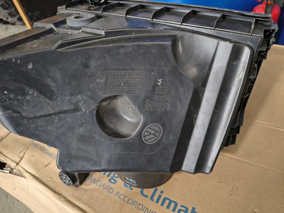 Carcasa filtru aer,debitmetru Volkswagen T6