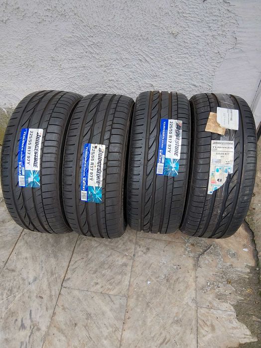 225/55/17 BRIDGESTONE 200€-4бр