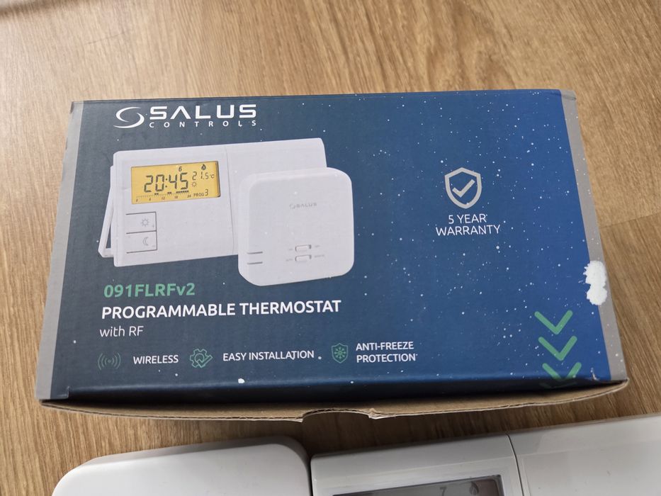 Termostat wireless Salus 091FLRFv2
