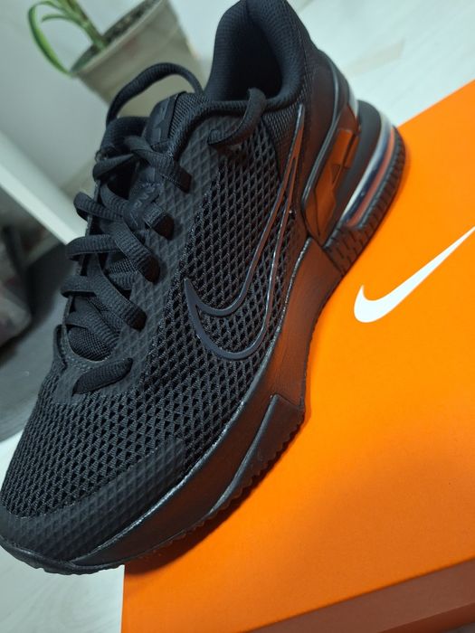 Adidasi nike m air max alpha trainer 6 mărimea 41