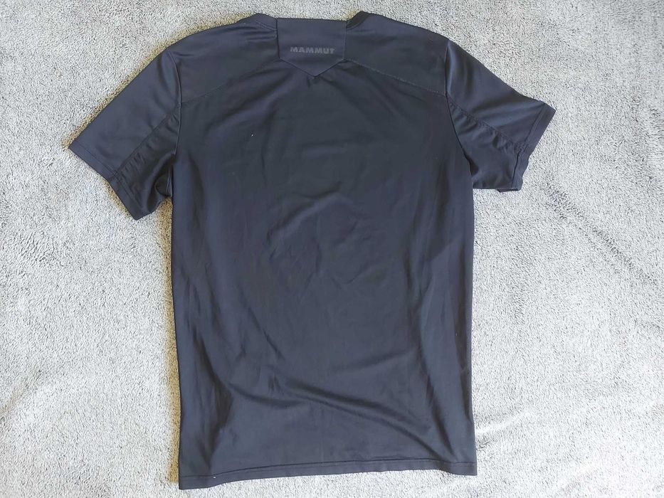 Мъжка тениска Mammut - размер M