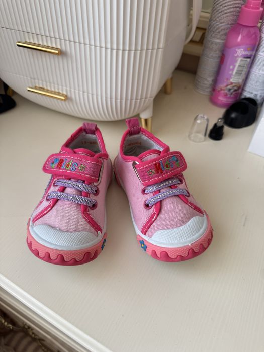 Детская обувь для девочки