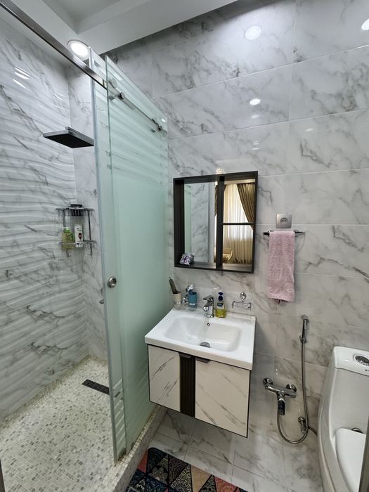 Аренда 4 комнатная квартира. Яшнабадский район. Ул Махтумкули.