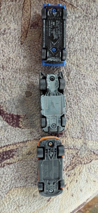Машинки Hot Wheels