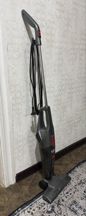 Продам вертикальный пылесос
