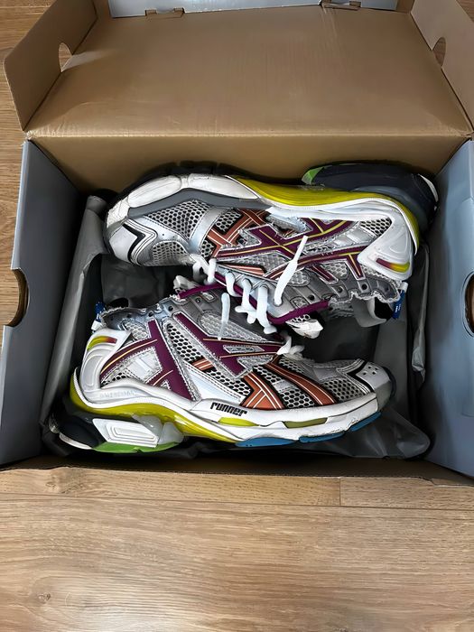 Balenciaga Runner Multi colour