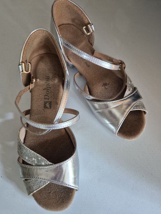 Бальные туфли для танцев