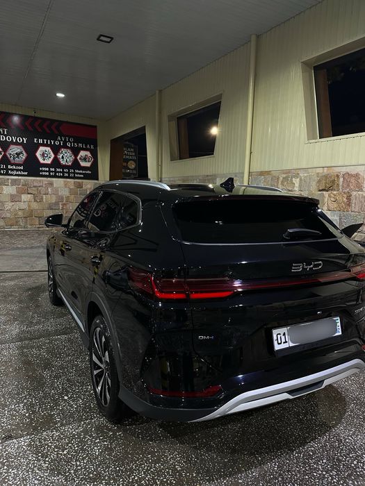 BYD Song Plus DM-i Champion 2026 — 4