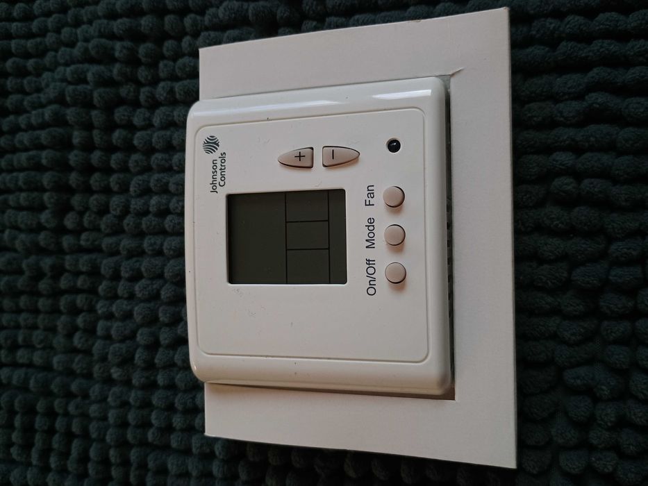 Vand telecomenzi aer conditionat DUCT 18-48 MII BTU FUJITSU LG Mideea