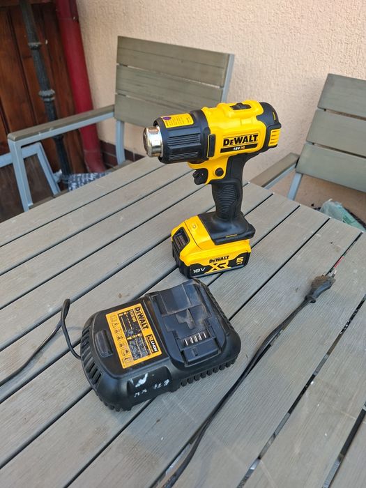 Pistol aer Cald Dewalt 2025