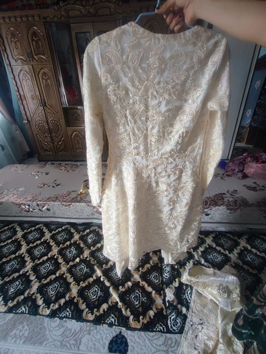 Ansanbl holati zoʻr kam kiyilgan.