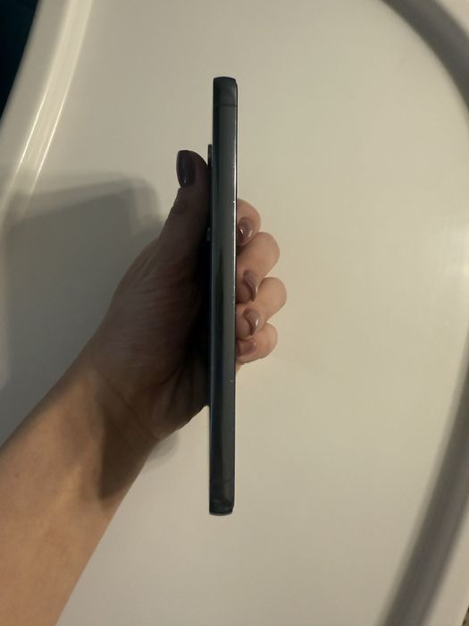 Самсунг S23,130.000тг.