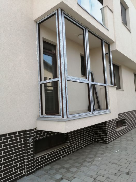 Termopane pcv și aluminiu.