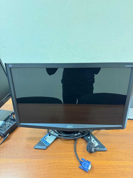 Монитор Samsung , Acer